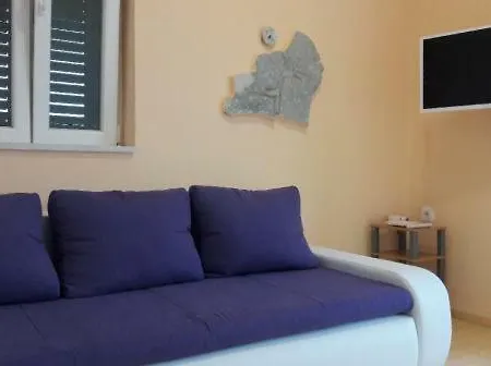 Nyaraló Holiday Dida Blaz *